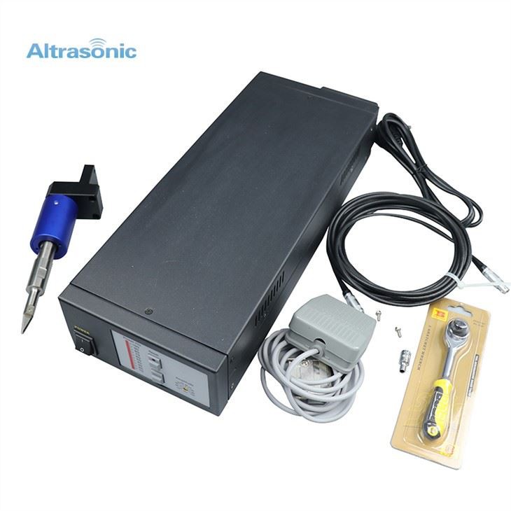  Automative Interior Components cutter